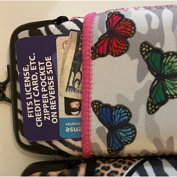 Cigarette pouch with Pockets and 1 pocket zips (butterflies) - Picture 5 of 5